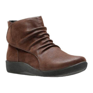 Clarks Women's Sillian Sway Bootie Brown Size 7.5 M
