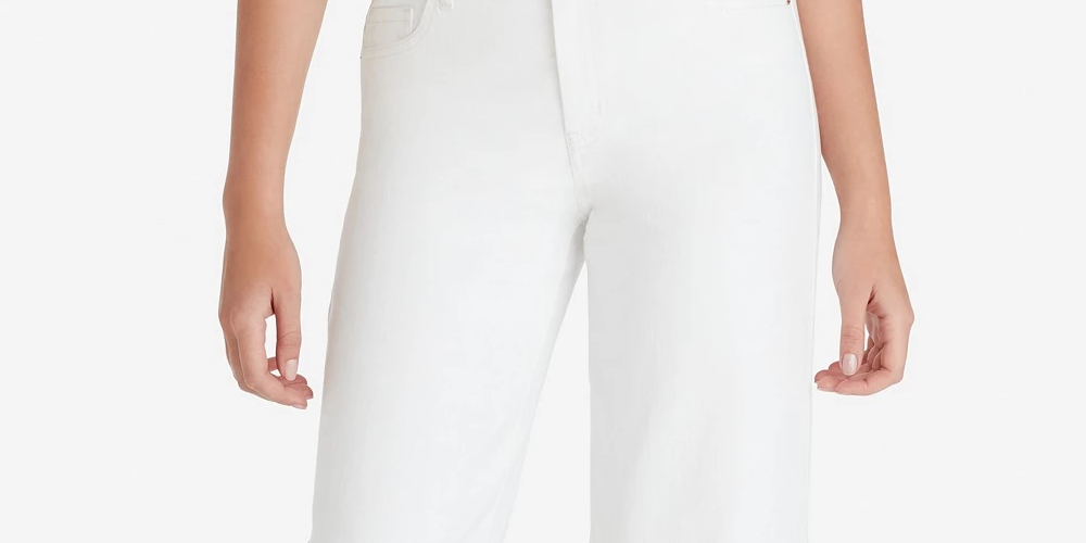 Jessica Simpson Women's Adored High Rise Wide Crop Jean White Size 30