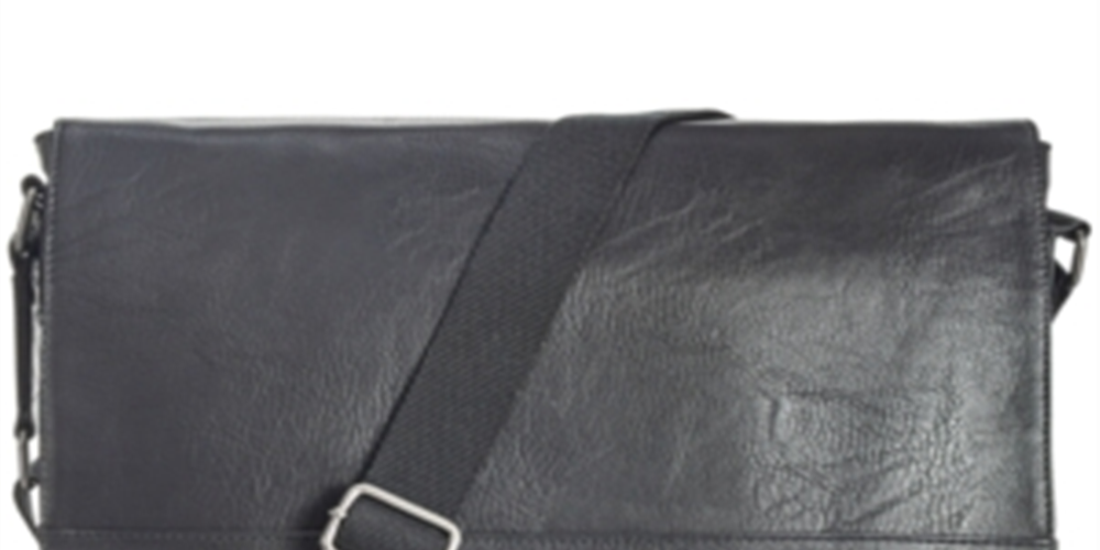 Kenneth Cole Reaction Men's Pebbled Messenger Bag Black One Size