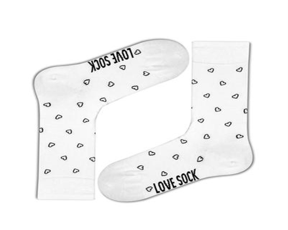 Love Sock Company Women's Super Soft Organic Cotton Seamless Toe Crew Socks White Size Regular