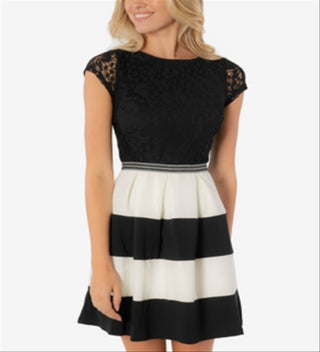 Speechless Women's Fit & Flare Dress Lace Short Black Size Medium