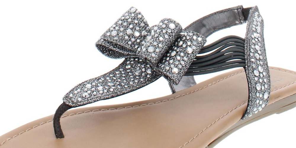 Material Girl Women's Shayleen Open Toe Casual T-Strap Sandals -Silver- Size 7.5 M