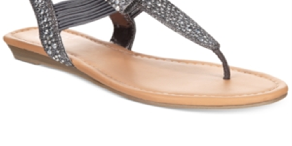 Material Girl Women's Shayleen Open Toe Casual T-Strap Sandals -Silver- Size 7.5 M
