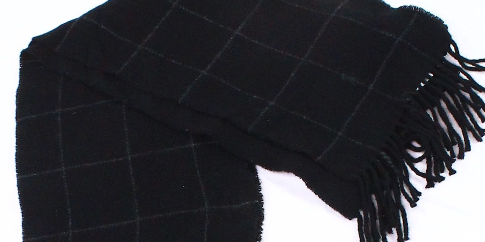 Scarf One Reversible Windowpane Plaid Black One Size