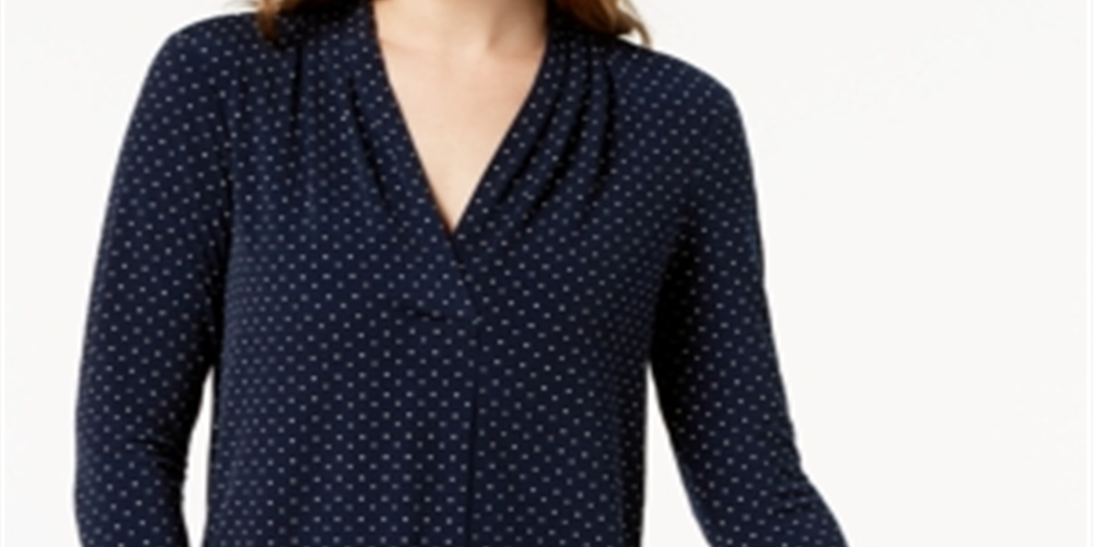 Charter Club Women's Printed V-Neck Top  Blue Size Medium