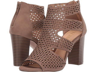 XOXO Women's Casual Boots Sand Perforated Peep Toe Beamer Ankle Boot Brown Size 7.5