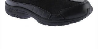 Women's Easy Spirit Traveltime Slip-on Black Size 11 M