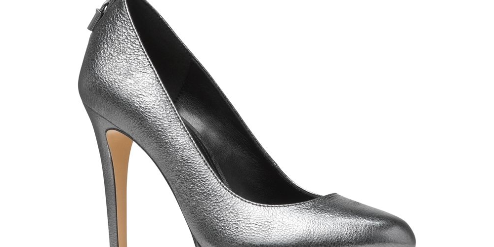 Michael Kors Women's Antoinette Leather Closed Toe Classic Pumps Silver Size 9 M