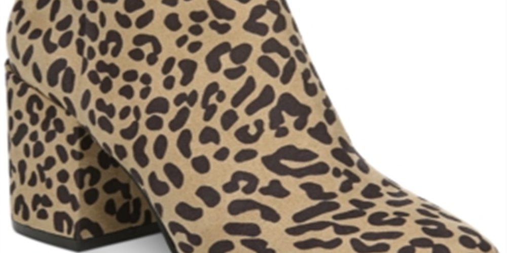 Bar III Women's Leopard Print Comfort Gatlin Almond Toe Block Heel Zip up Booties Brown Size 7.5 M