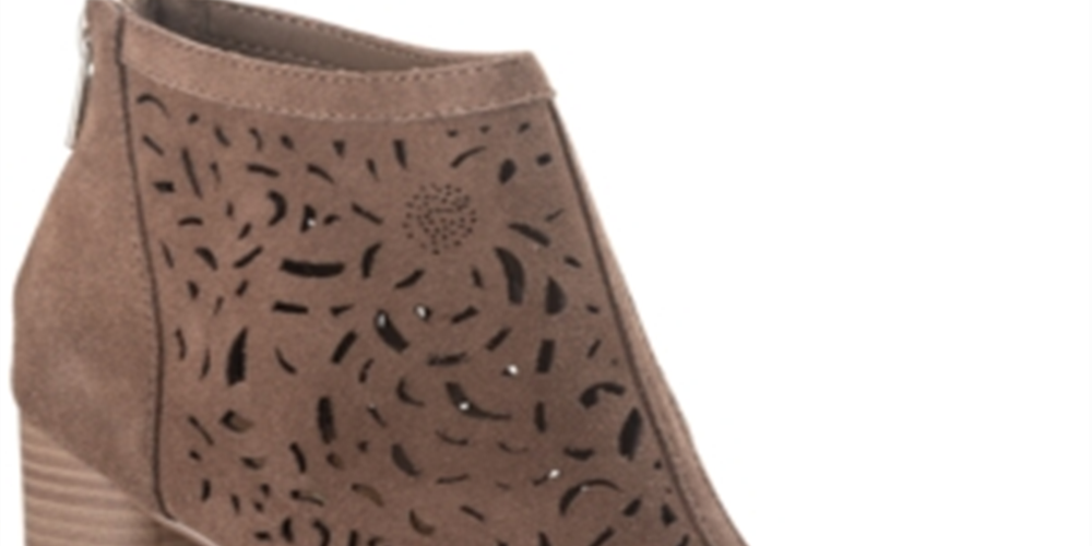 American Rag Women's Round Toe Block Heel Zip up Leather Shootie Brown Size 11 M