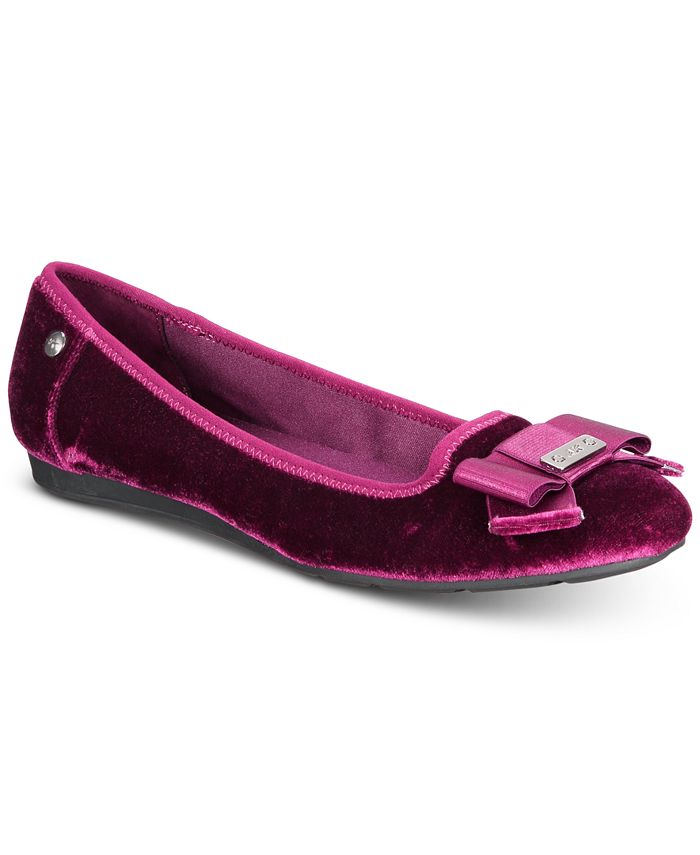 Anne Klein Women's Alivia Round Toe Ballet Flats -Wine Size  5 M
