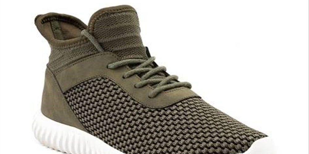 Chinese Laundry Women's Harlen Sneakers Green Size 8