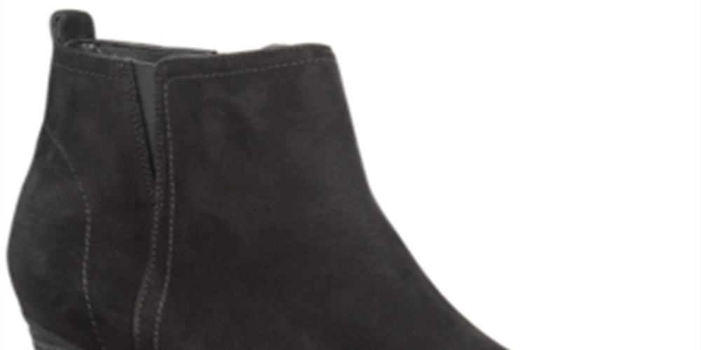 Aqua College Women's Flex Gore Accent Comfort Waterproof Cushioned Isla Round Toe Block Heel Zip up Booties Black Size 8.5 M