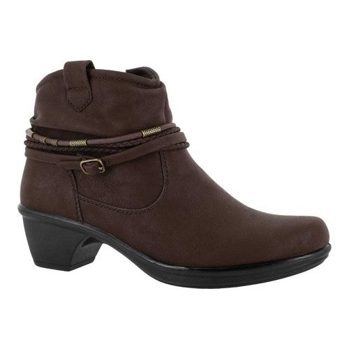 Easy Street Women's Wrangle Bootie Brown Size 7.5M