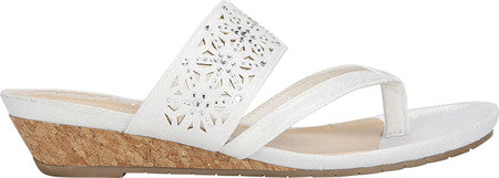 Kenneth Cole Reaction Women's Great Chime Thong Sandal White Size 9.5M