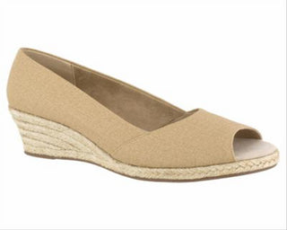 Easy Street Women's Monique Shoes Gold Size 9 W