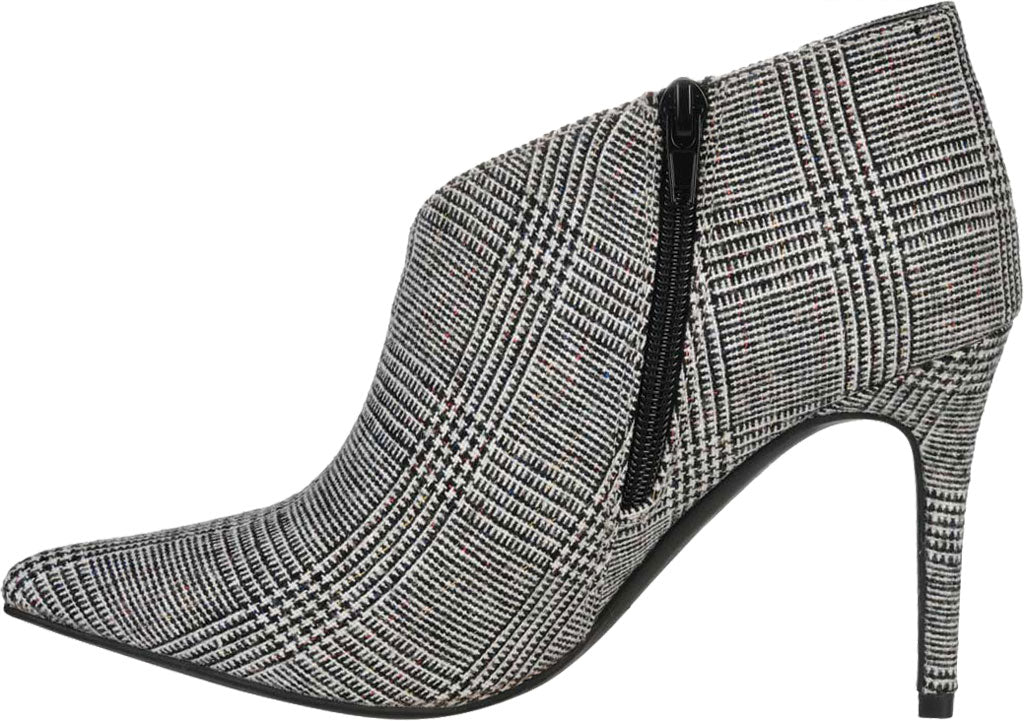 Journee Collection Women's Demmi Stiletto Booties Black  Size 7.5