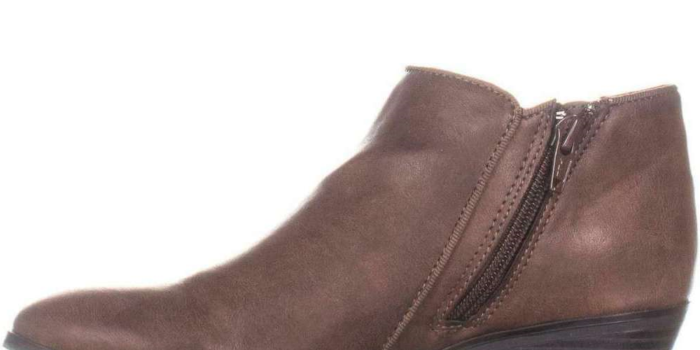 Style & Co Women's Padded Wileyy Almond Toe Block Heel Zip up Booties Brown Size 8.5 M