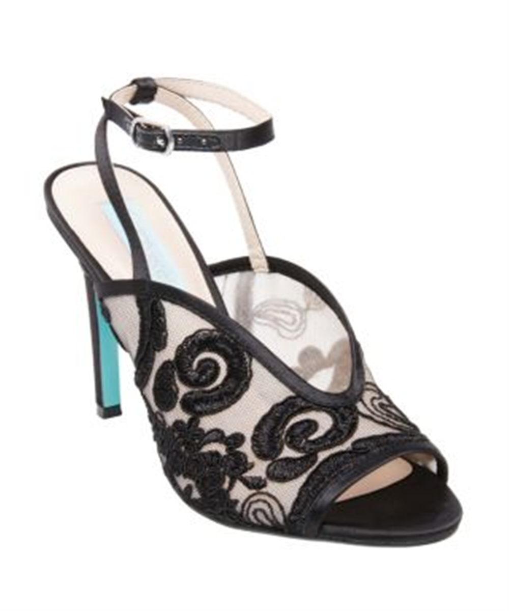 Steve Madden Women's Lula Embroidered Slingback Sandal Ivory Size 8 M