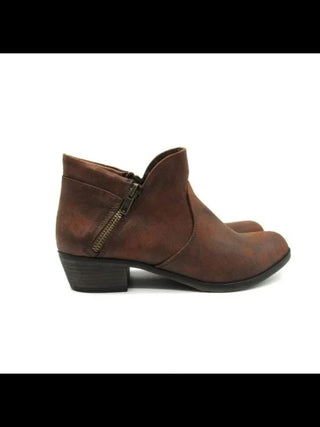 American Rag Women's Padded Comfort Abby Round Toe Block Heel Booties Brown Size 7.5 M