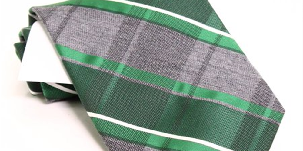 Van Heusen Men's One Plaid Skinny Slim Neck Tie Green Size Regular