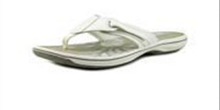 Clarks Women's Brinkley JoJo Open Toe Casual Flip Flops Flip White Size 8.0