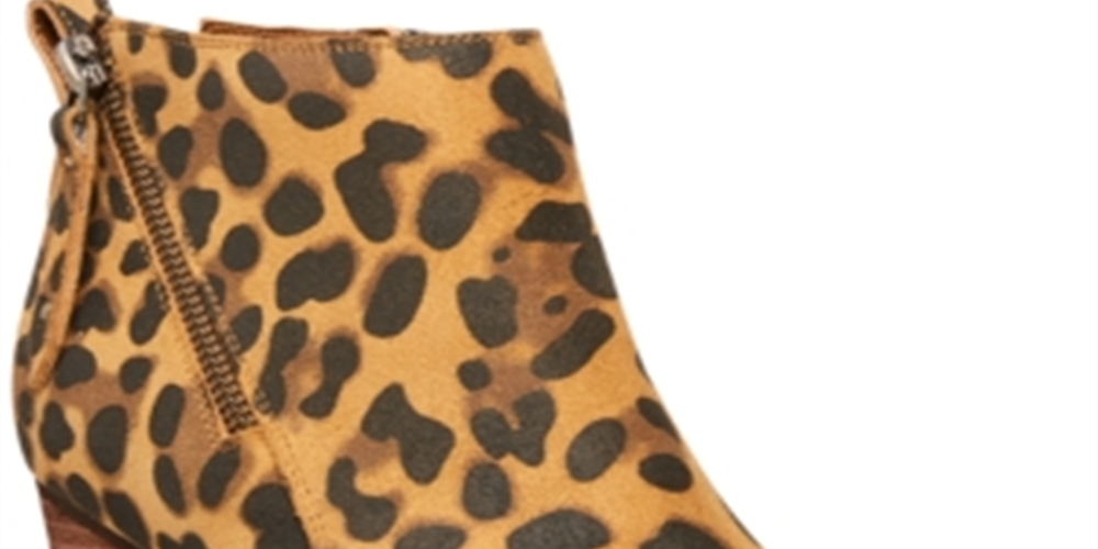 Aqua College Women's Animal Print Almond Toe Block Heel Zip up Leather Booties Leopard Size 8.5 M