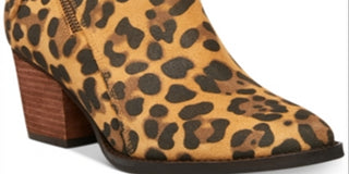 Aqua College Women's Animal Print Almond Toe Block Heel Zip up Leather Booties Leopard Size 8.5 M