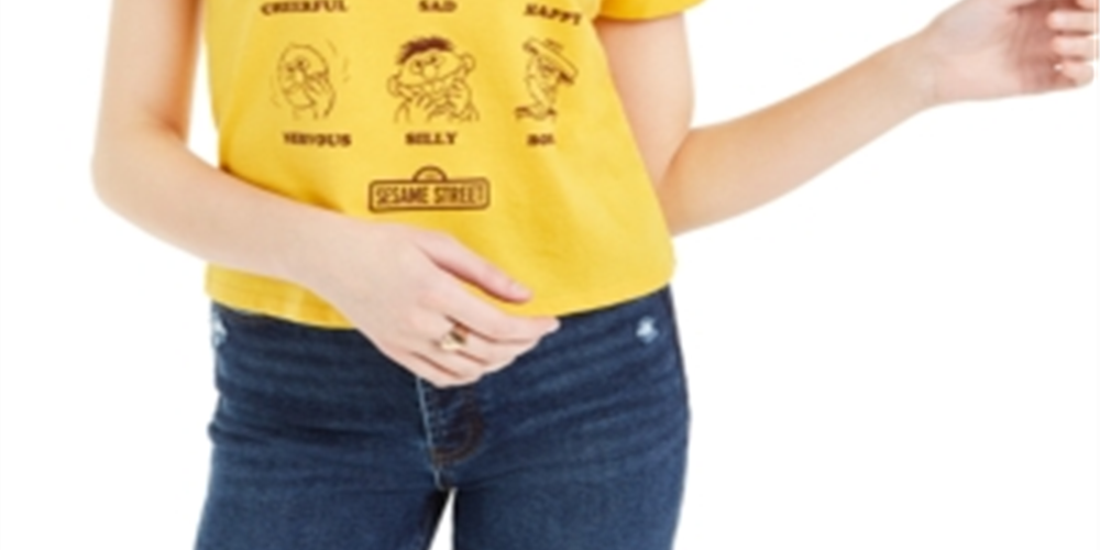 Mad Engine Junior's Sesame Street T-Shirt Yellow Size Medium