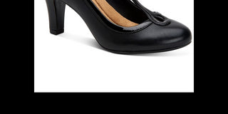 Giani Bernini Women's Varinaa T-Strap Pumps -Navy Size 11 M