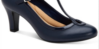 Giani Bernini Women's Varinaa T-Strap Pumps -Navy Size 11 M