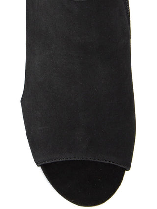 Baretraps Women's Reining Shooties Studded Black Size 8.5 M