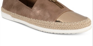 Anne Klein Women's Zetta Flats Gold Size -5 M