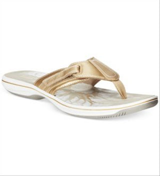 Clarks Women's Brinkley Jojo Flip flop Sandals  Gold  Size 11
