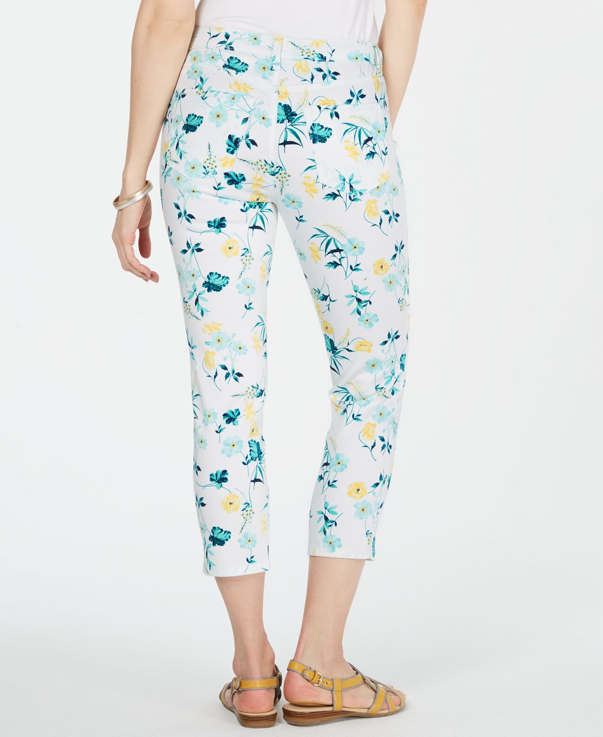 Charter Club Women's Pocketed Floral Jeans White Size 4