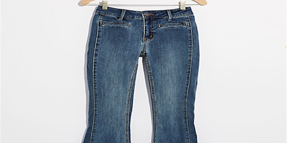 Free People Women's Dream Lover Flare Jeans Blue Size 30