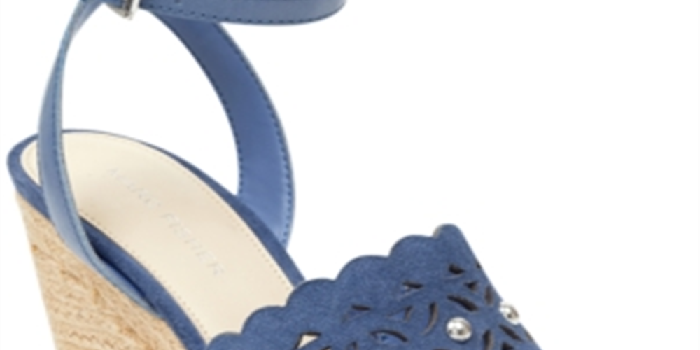 Marc Fisher Women's Hata Sandal -Blue Size 9 M