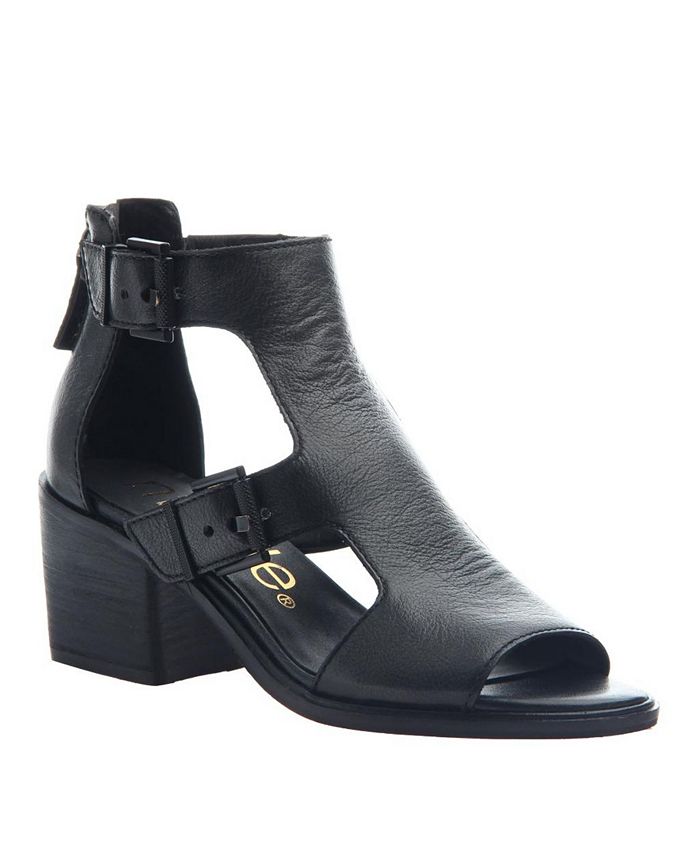 Consolidated Shoe Co. Women' Nicole Jahida Sandal Black Leather Size 6.5 M