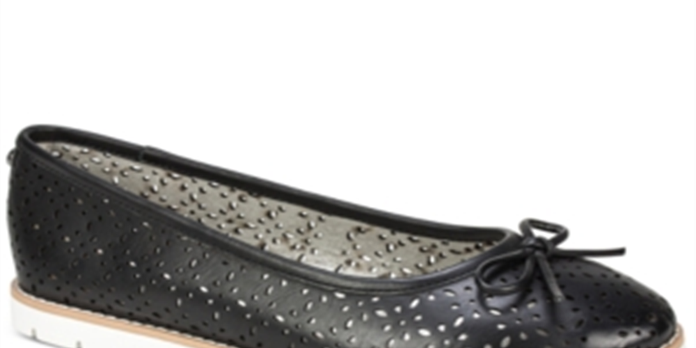 White Mountain Women's Ballet Flats Perforated Delgado Ballet Flats Black Size 7 M