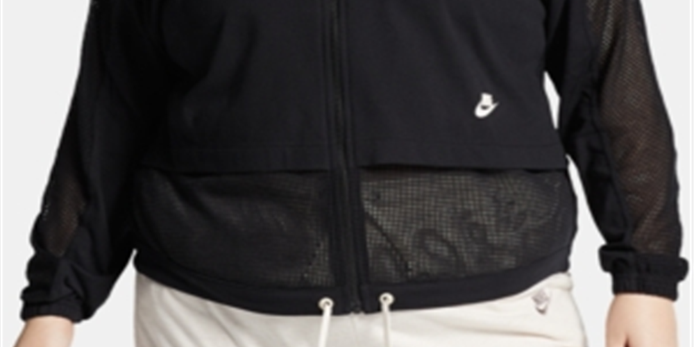 Nike Women's Plus Loose Fit Lightweight Athletic Jacket Black Size 2X