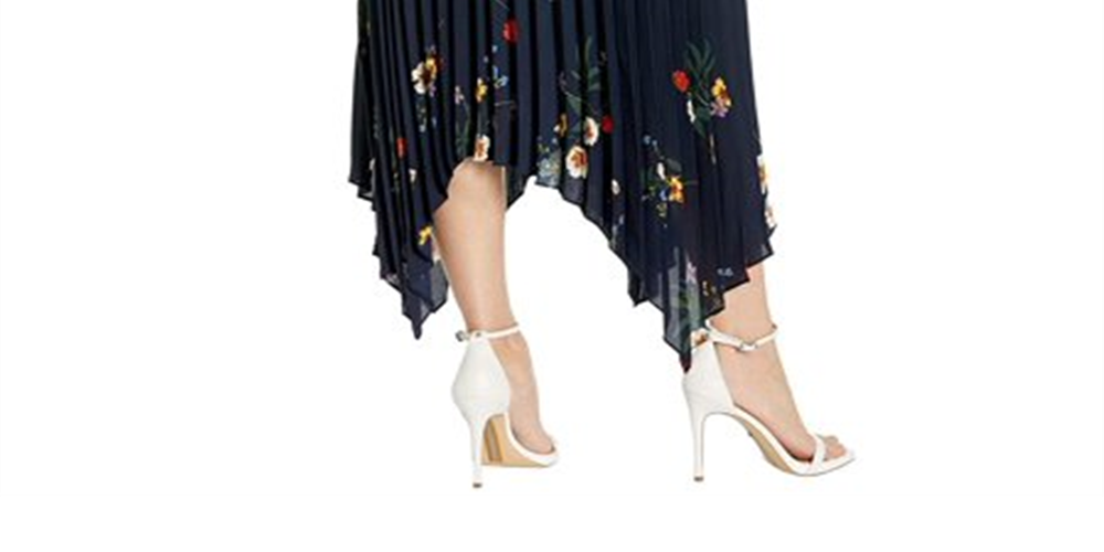 Vince Camuto Women's Surreal Garden Asymmetrical Hem Pleated Skirt -Navy Size S