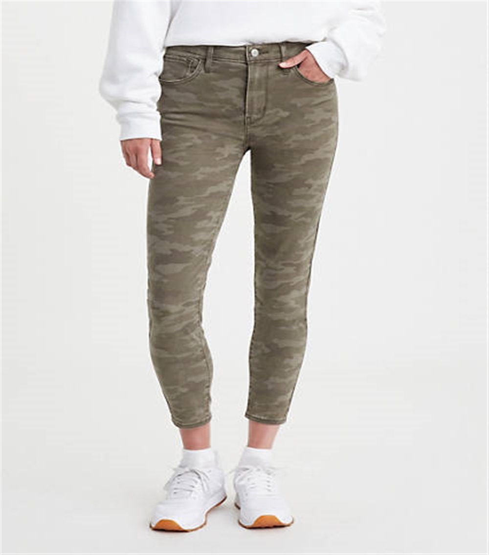 Levi's Women's 720 High Rise Super Skinny Crop Camo Jeans Green Size 26
