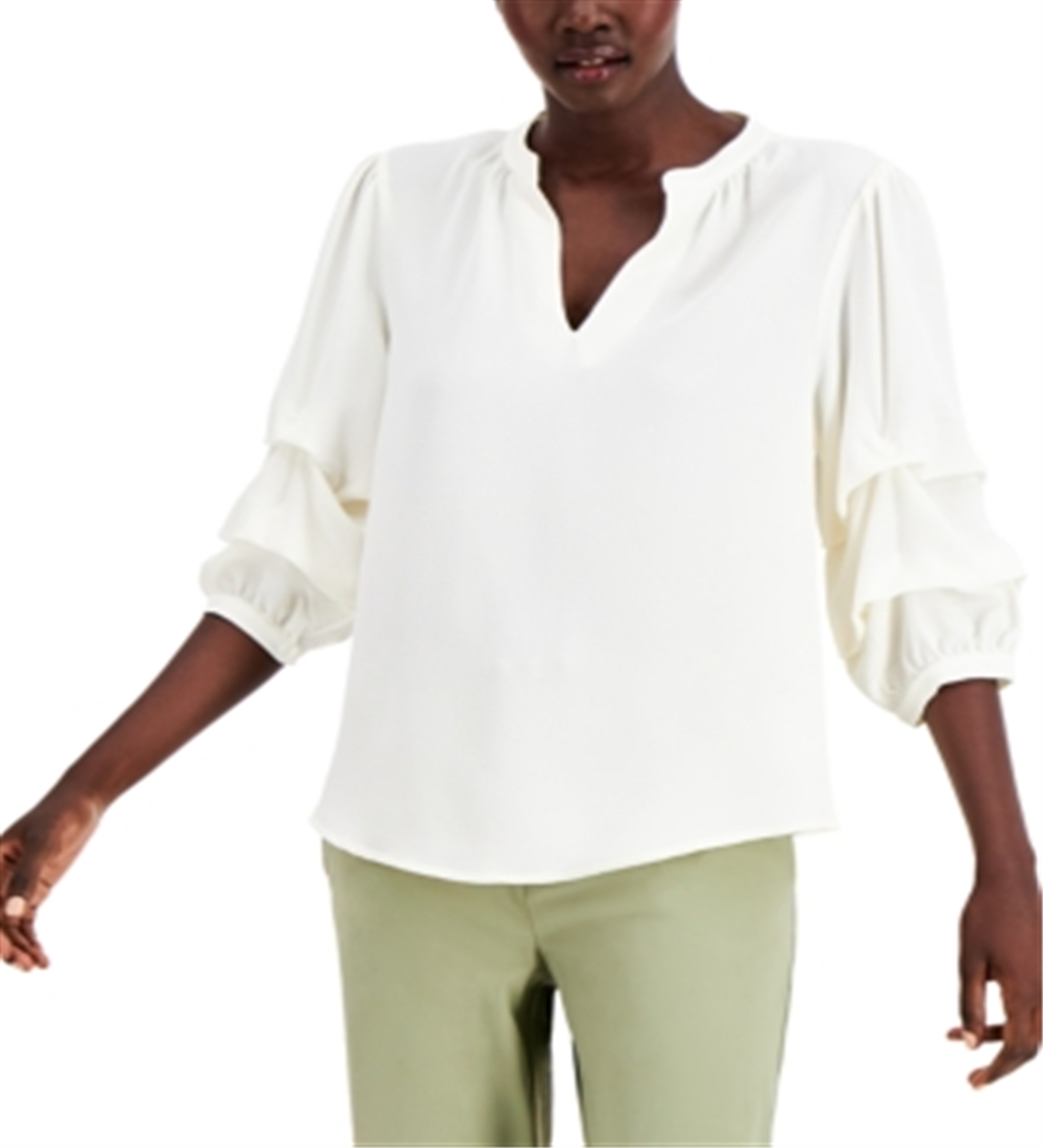 Willow Drive Women's Printed Split Neck Top White Size Medium