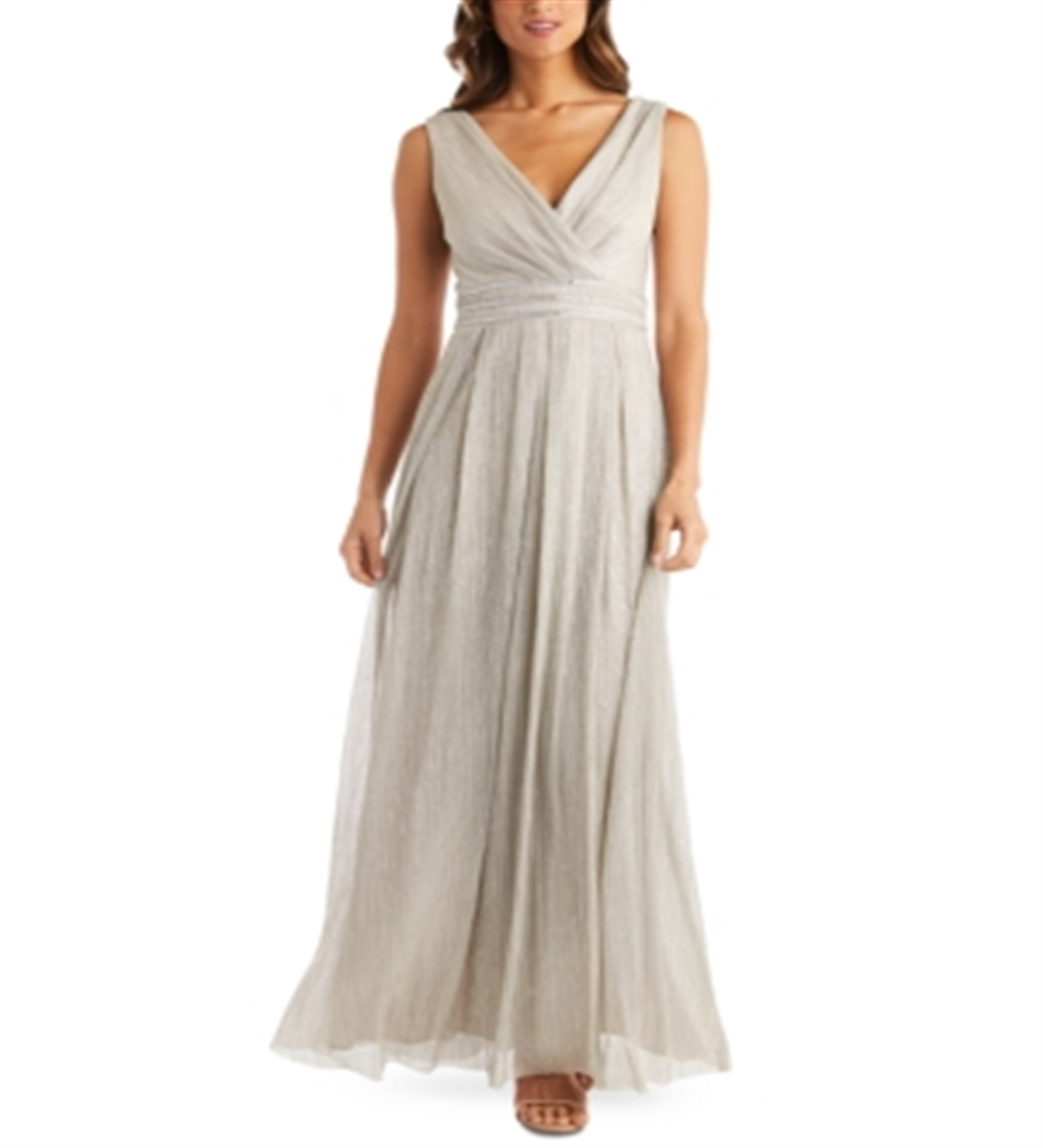 R & M Richards Metallic Crinkle Gown Beige Size 6 Petite