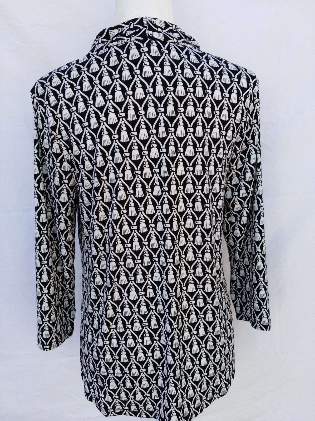 Charter Club Women's Printed V-Neck Top Blouse Black Size Medium