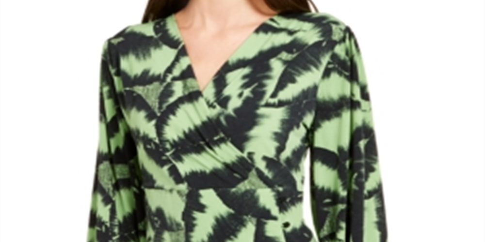 Alfani Women's Surplice neck Printed Top Green Size XX-Large