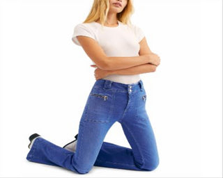Free People Women's Zippered Pocketed Jeans Blue Size 30