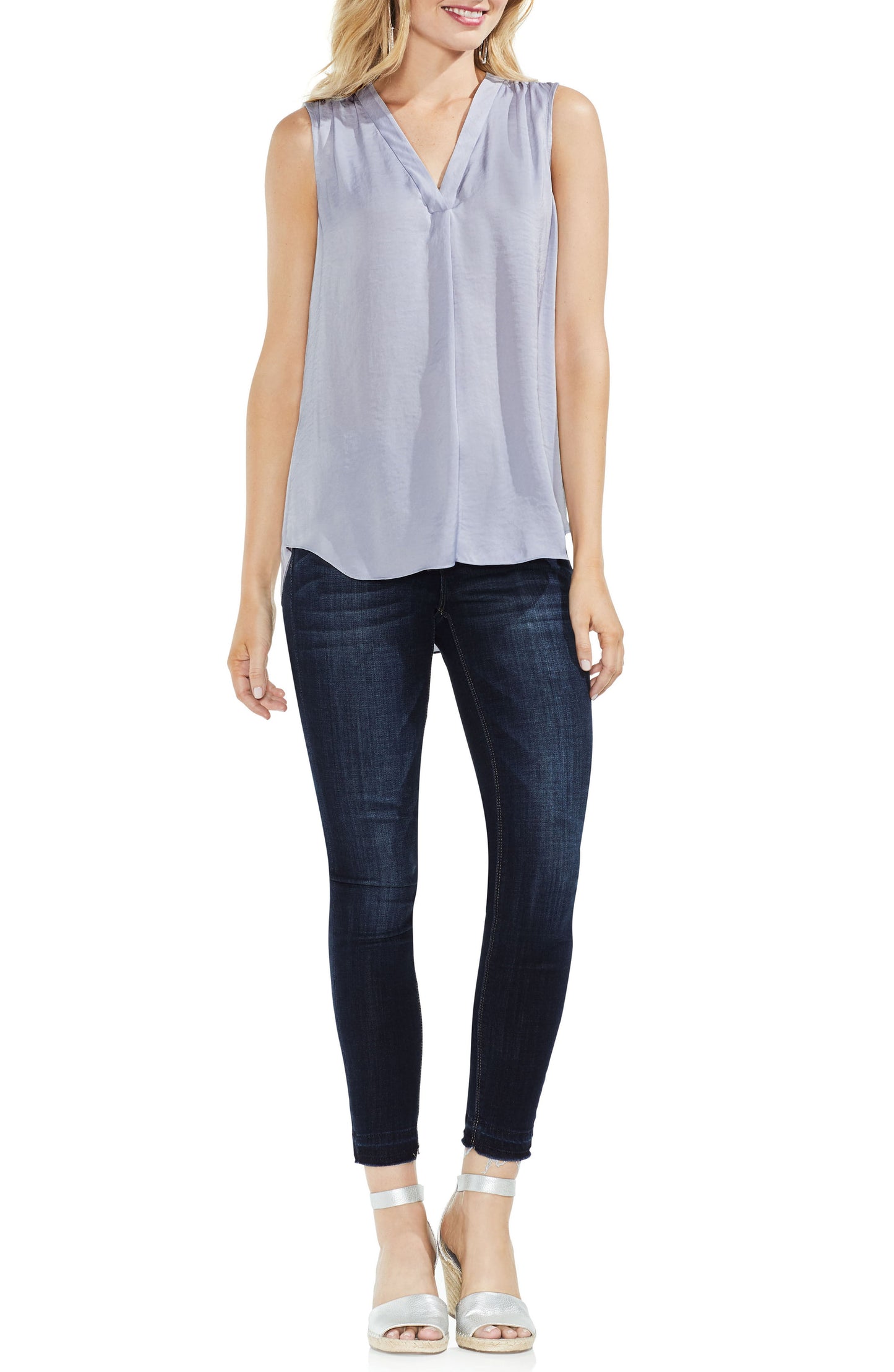 Vince Camuto Women's Sleeveless V Neck Rumple Blouse Blouse -Purple Size Small