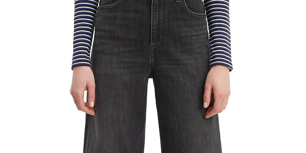 Levi's Women's Super Wide Leg Cropped Jeans Black Size 32X25