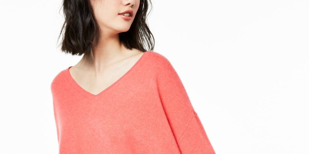 Charter Club Women's V-Neck Pure Cashmere Sweater Red Size Small